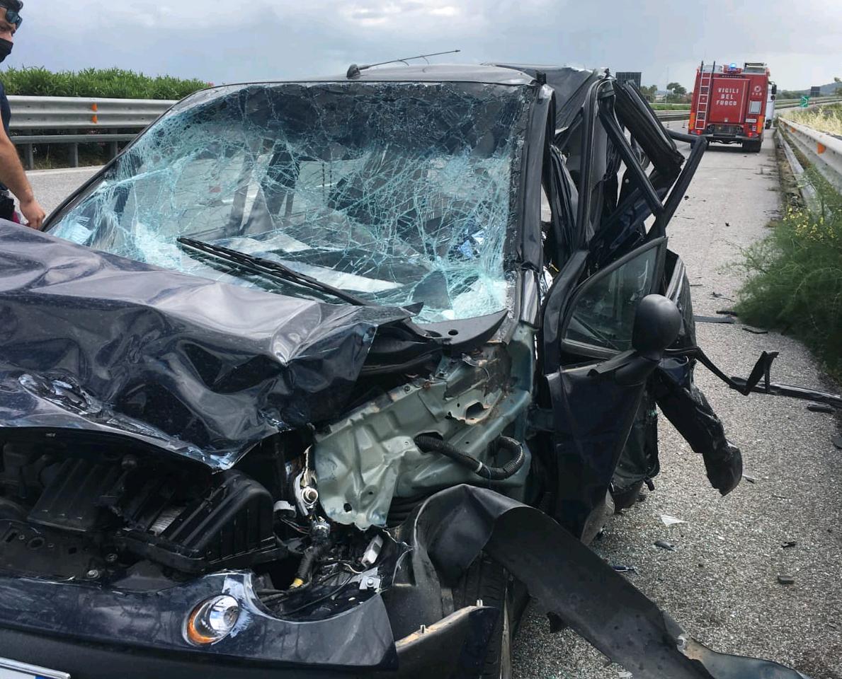 Tragico Incidente In Autostrada Tra Avola E Noto, Muore Una Donna ...