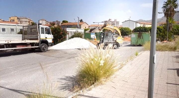 Firmata L’ordinanza Sul Centro Di Raccolta Rifiuti Di Via Basile ...