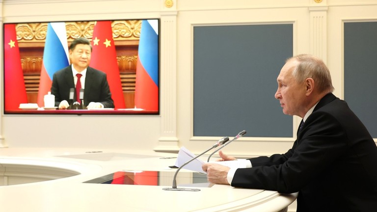 Xi Jinping e Putin.