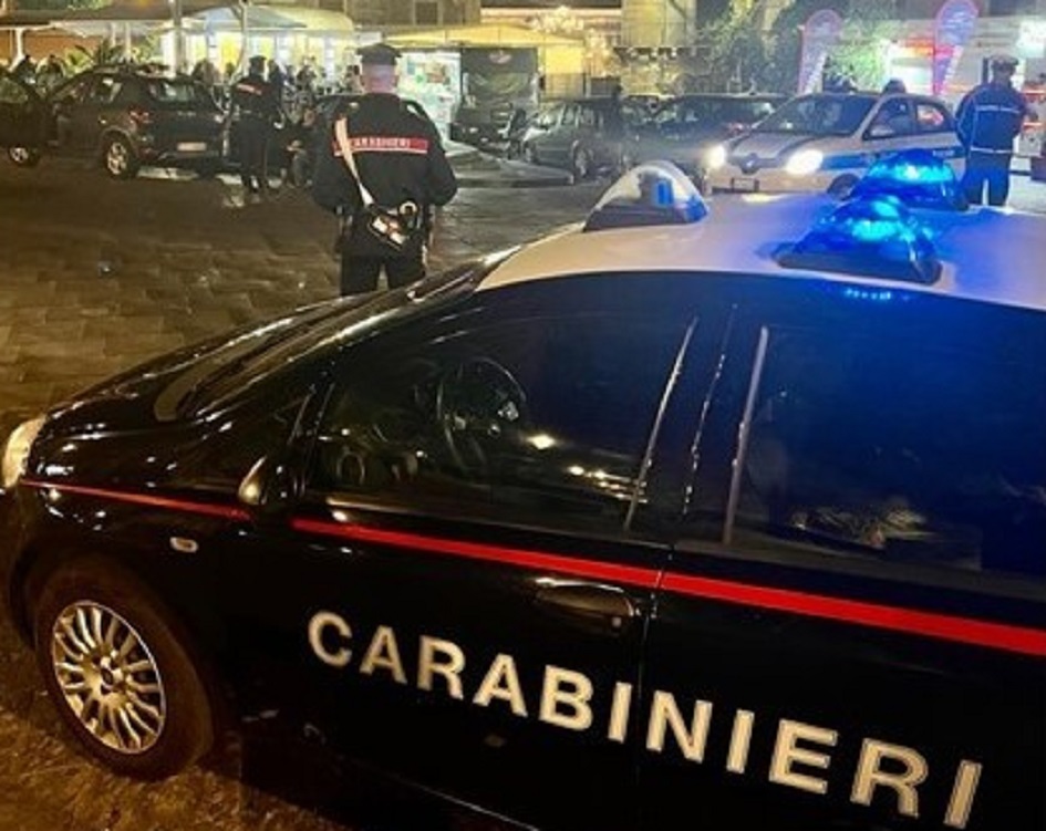 Quattro pub della movida Catanese sanzionati, avevano invaso la via Gemellaro con tavoli e sedie senza autorizzazione