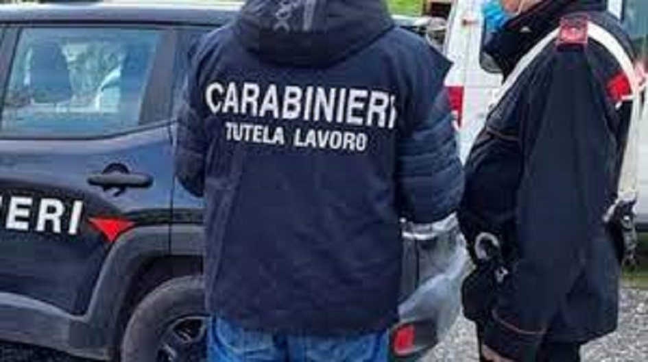 Blitz in un ristorante del Trapanese degli ispettori del lavoro, scoperto l’utilizzo di minorenni totalmente in nero