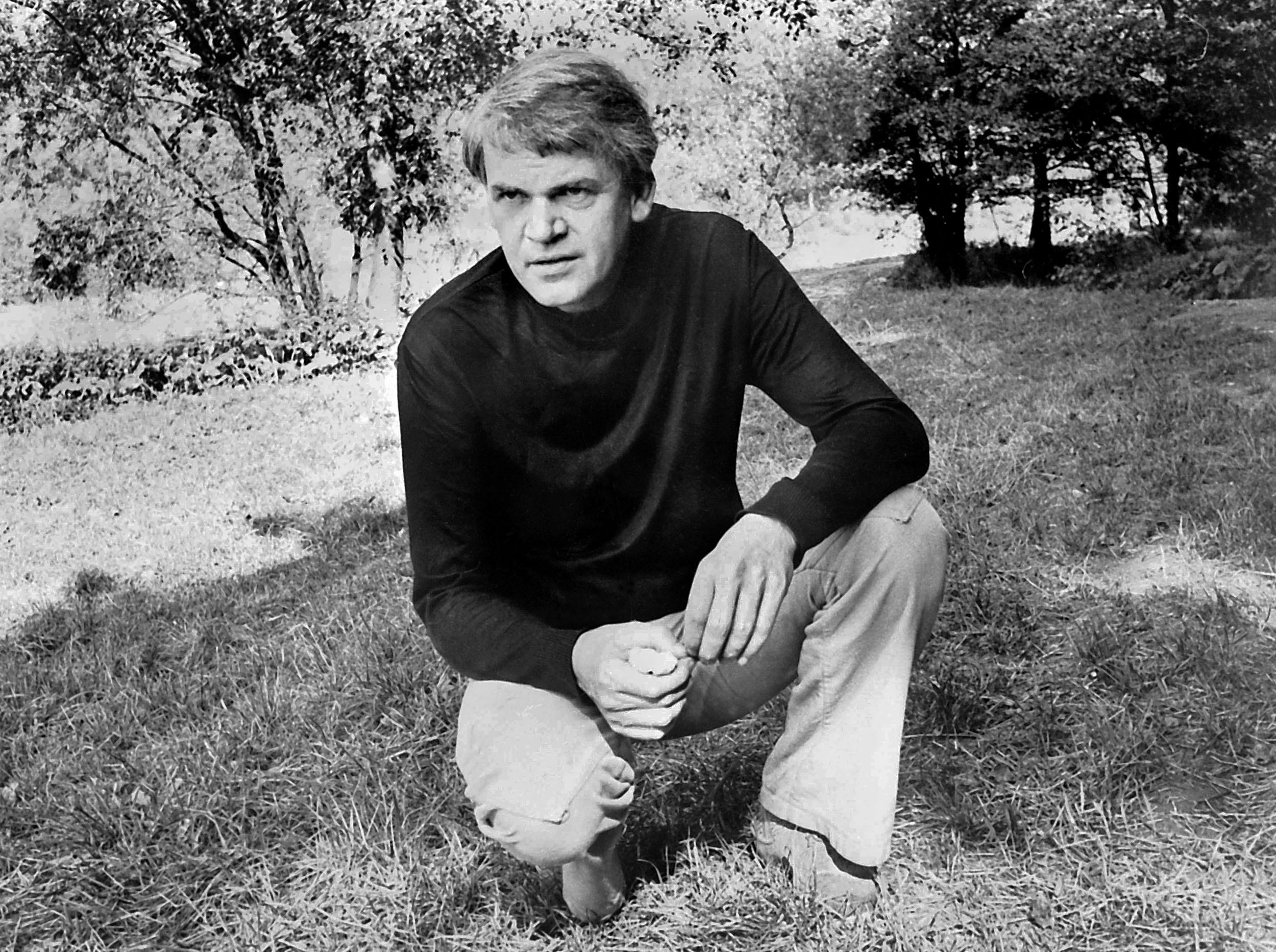 Addio a Milan Kundera - HuffPost Italia