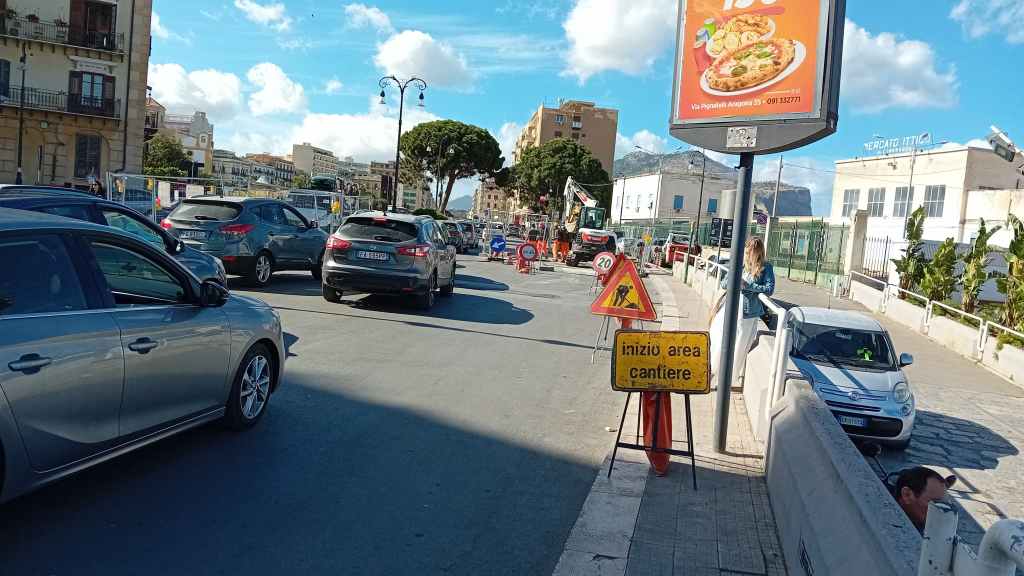 Traffico Cala lavori Terna illuminazione pubblica