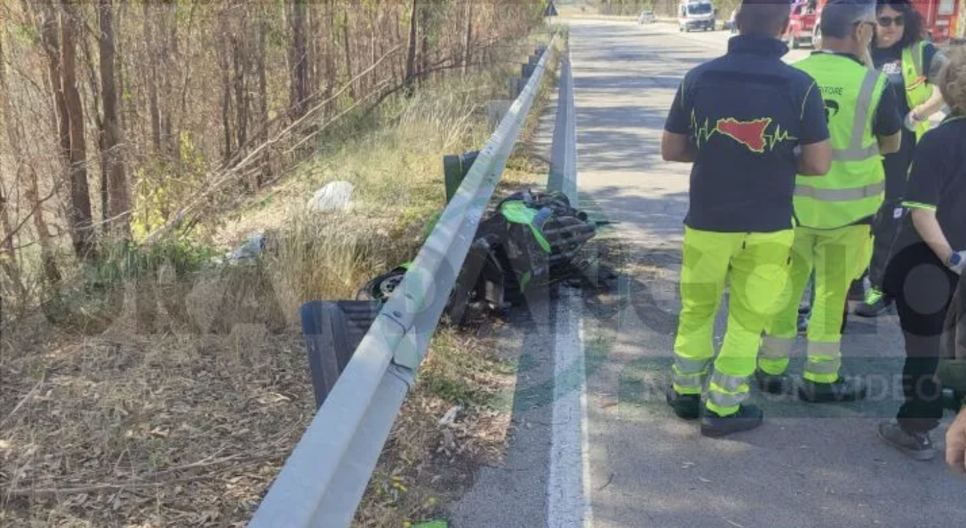 Si Schianta Con La Sua Morto Nell'Agrigentino, Morto Un 33enne Di ...