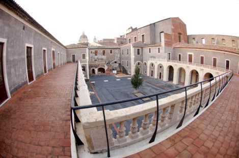 Cortile Platamone Catania