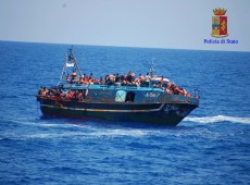 Fermati a Milano 10 scafisti, viaggi in barcone dalla Libia a 6.000 euro