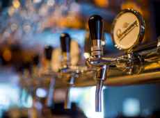 Spillatore birra e dispenser bevande: differenze e quale scegliere