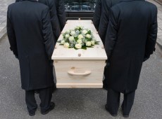 Lite tra cognati, rissa armata per le spese del funerale della suocera