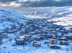 Aria polare sull’Italia: neve, gelo e mareggiate in vista